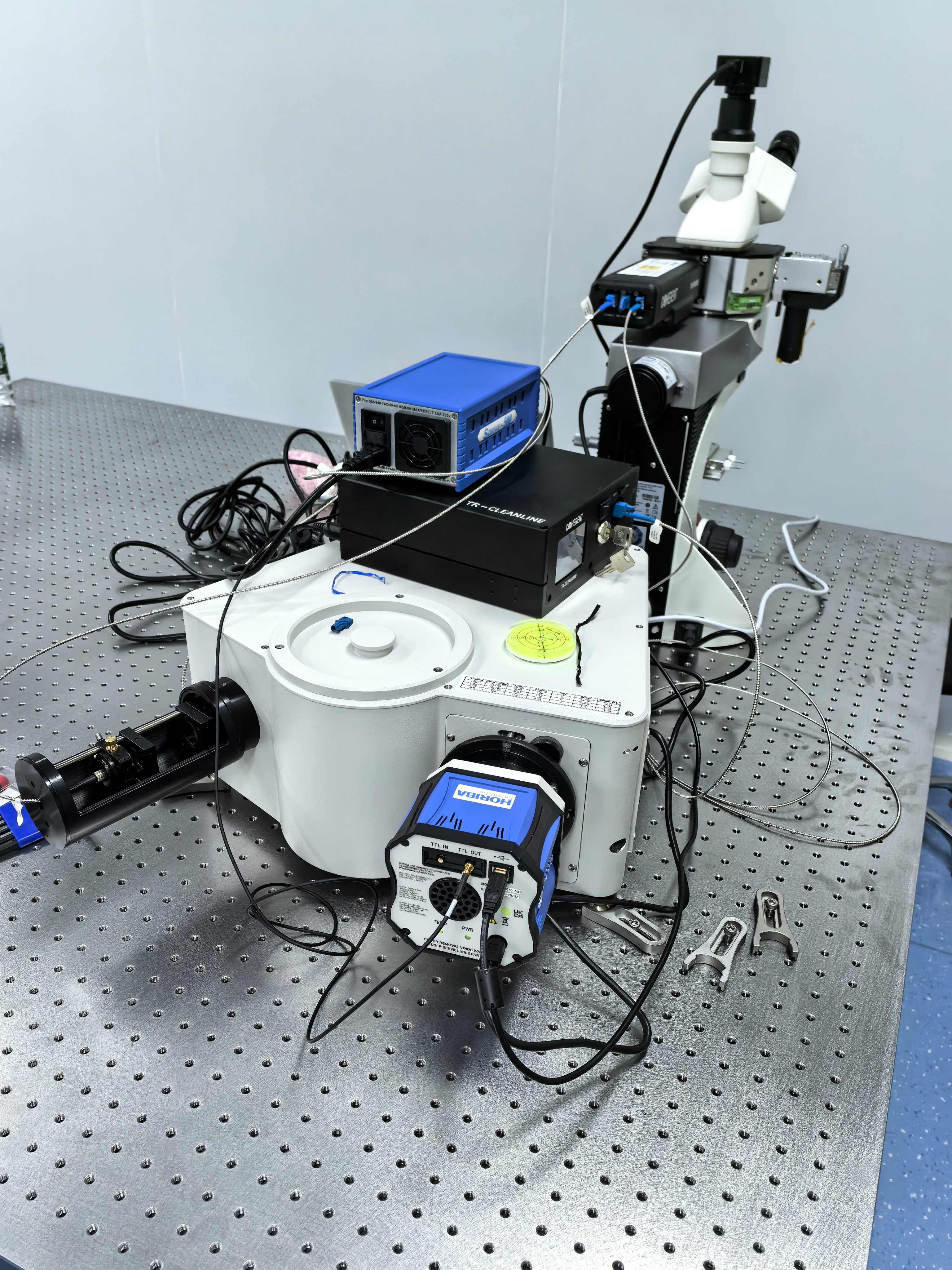 低波数拉曼(THz-Raman)系统整体安装实拍